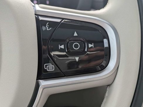 Certified 2026 Volvo XC60 B5 Ultra w/ Protection Package Premier AWD/4WD image 28