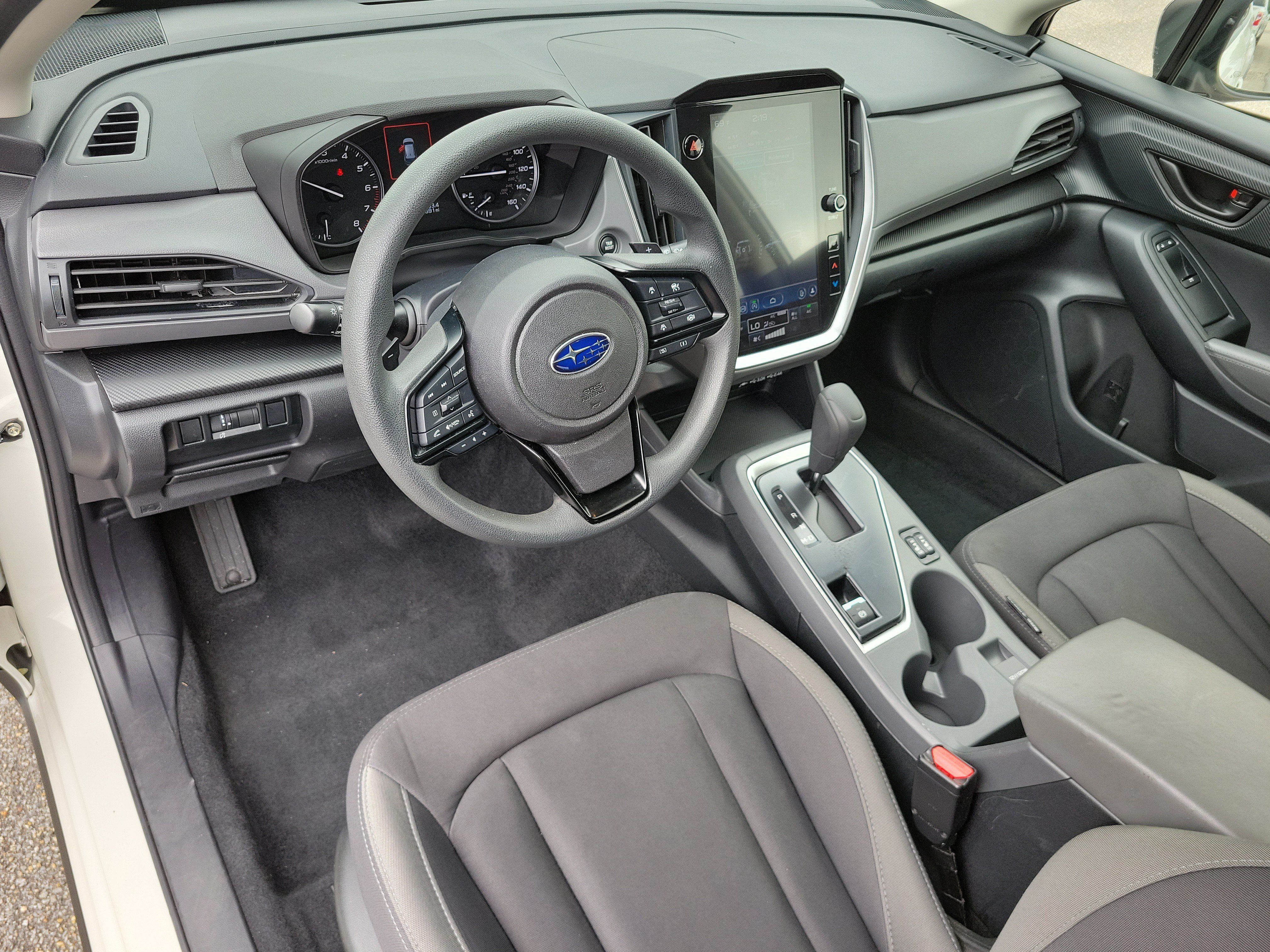 Used 2025 Subaru Crosstrek 2.5i Premium AWD/4WD image 8