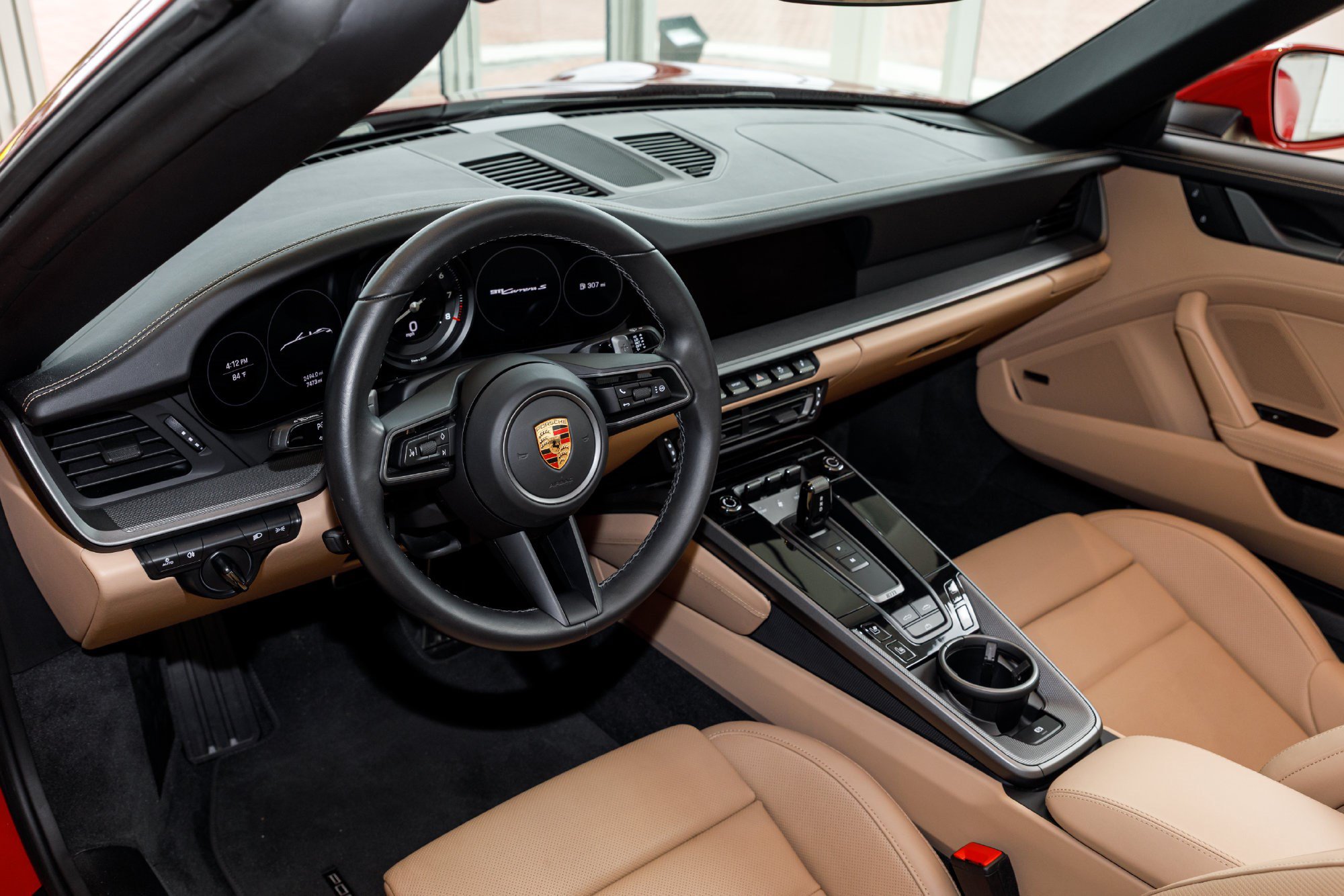 Used 2024 Porsche 911 Carrera S RWD image 9