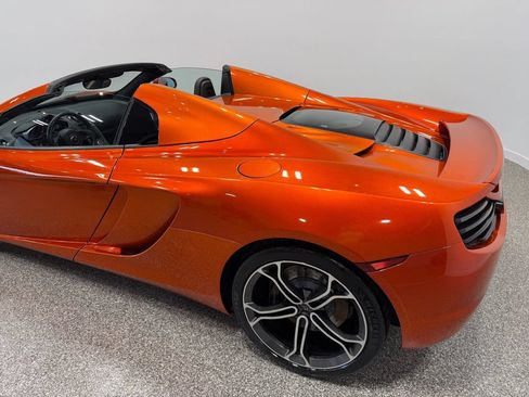 Used 2013 McLaren MP4-12C Spider RWD image 21