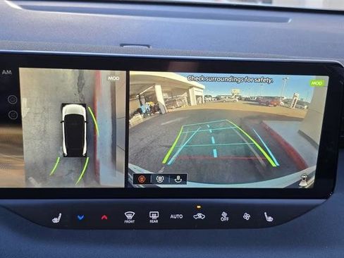 New 2026 Nissan Leaf Platinum+ image 7