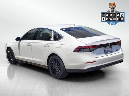 Used 2025 Honda Accord Touring image 6