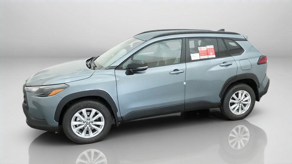 New 2026 Toyota Corolla Cross LE FWD image 5