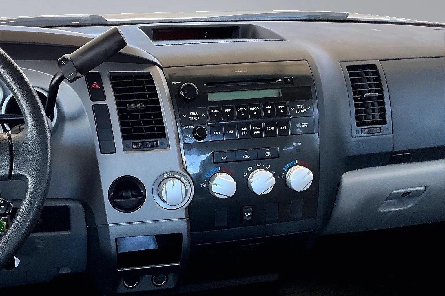 Used 2012 Toyota Tundra 2WD Double Cab image 10