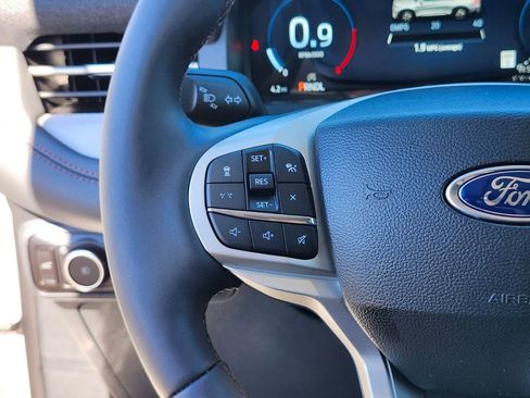 New 2026 Ford Explorer Active w/ Active Comfort Package image 31