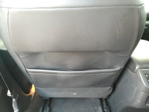 Used 2022 Nissan Pathfinder SL w/ SL Black Package image 32