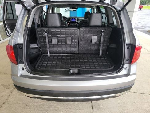 Used 2018 Honda Pilot Elite image 13
