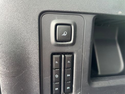 Certified 2025 Ford Expedition Max Platinum image 20