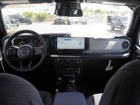 New 2026 Jeep Gladiator Sport image 25