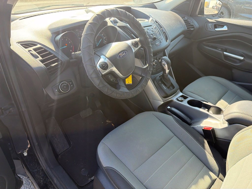 Used 2016 Ford Escape SE FWD image 7