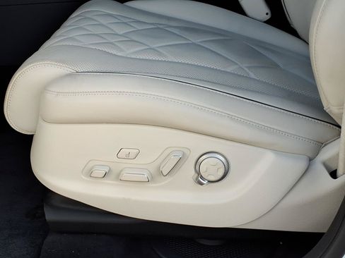 Used 2025 Genesis GV80 3.5T Prestige AWD/4WD image 22