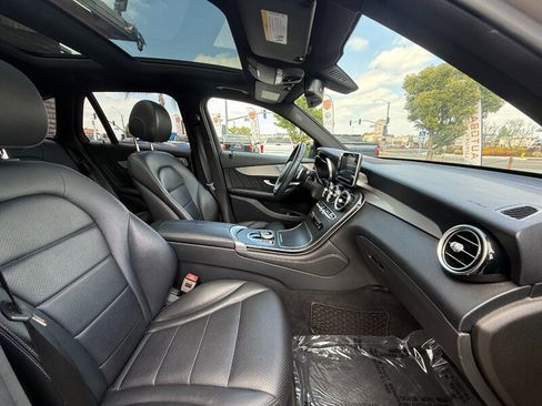Used 2019 Mercedes-Benz GLC 300 image 44