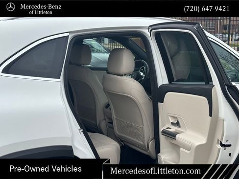 Used 2025 Mercedes-Benz GLA 250 4MATIC image 26