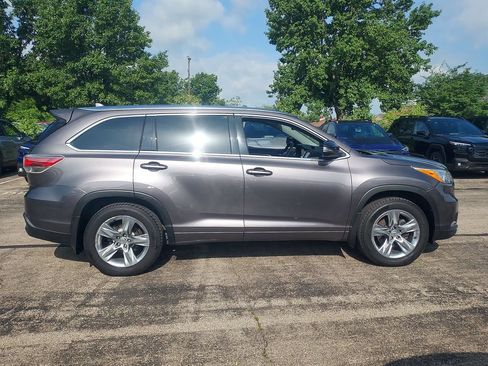 Used 2015 Toyota Highlander Limited Platinum AWD/4WD image 8