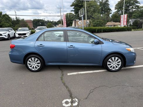 Used 2013 Toyota Corolla LE FWD image 8