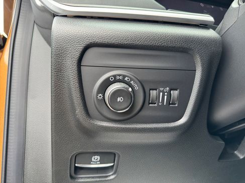 New 2026 Jeep Grand Cherokee Limited RWD image 31