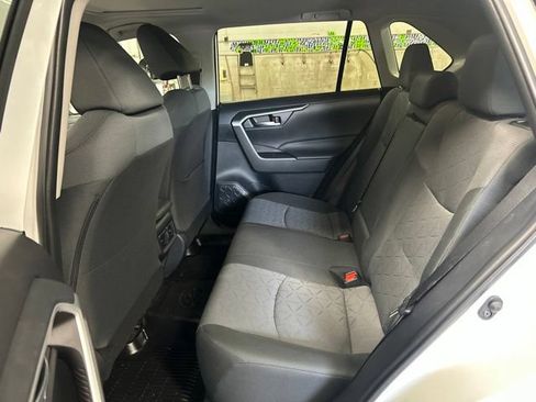 Used 2025 Toyota RAV4 XLE w/ Convenience Package AWD/4WD image 20