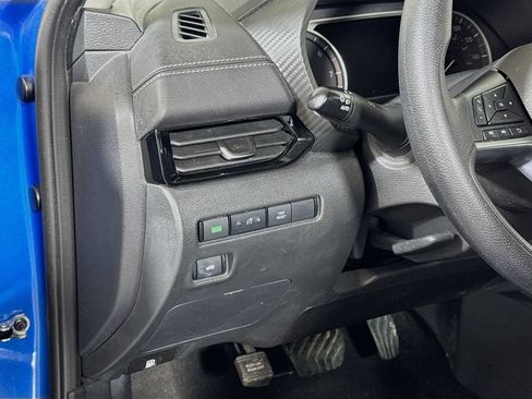 Used 2024 Nissan Sentra SV FWD image 8