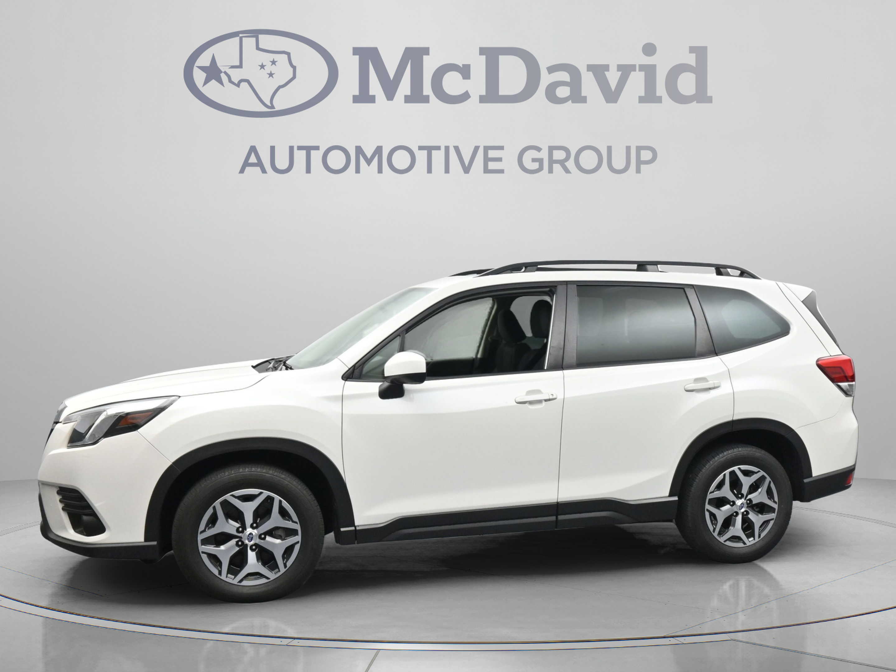 Used 2023 Subaru Forester Premium AWD/4WD image 5