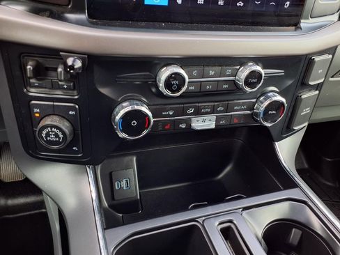 Used 2024 Ford F150 XLT w/ Equipment Group 302A MID image 22