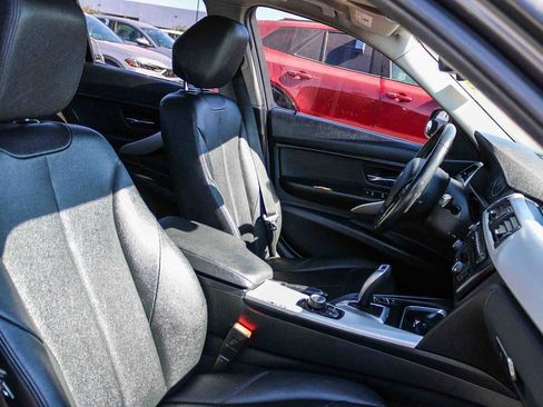 Used 2015 BMW 320i 320i image 16