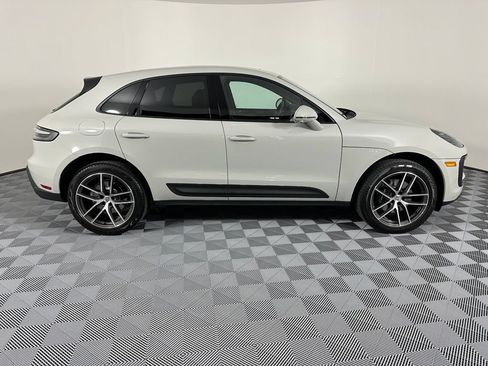 Certified 2026 Porsche Macan Turbo AWD/4WD image 11