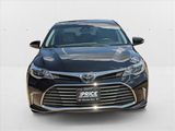 Used 2018 Toyota Avalon XLE Premium image 2