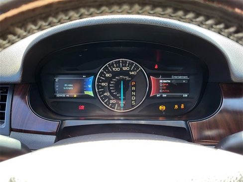 Used 2013 Ford Edge Limited w/ Driver Entry Pkg image 7