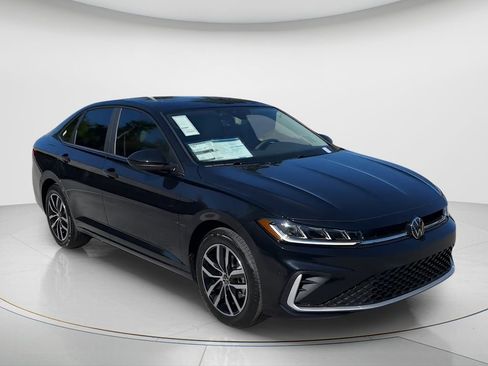 New 2026 Volkswagen Jetta SE image 7