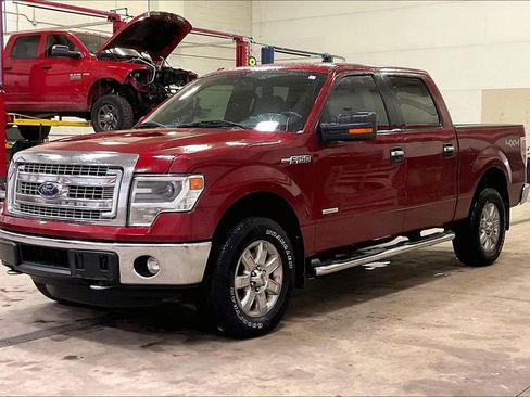 Used 2014 Ford F150 XLT w/ Equipment Group 302A Luxury image 34