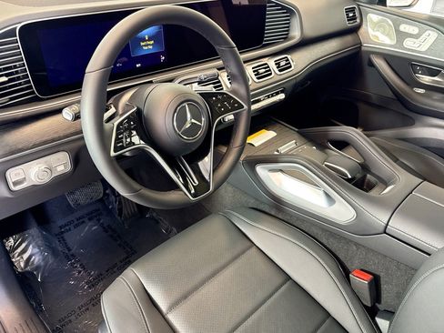 New 2026 Mercedes-Benz GLE 450 4MATIC image 9