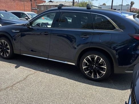 Used 2024 MAZDA CX-90 Plug-In Hybrid w/ Premium Plus AWD/4WD image 4