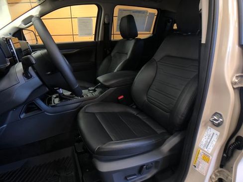 New 2025 Ford Ranger Lariat w/ FX4 Off-Road Package image 10