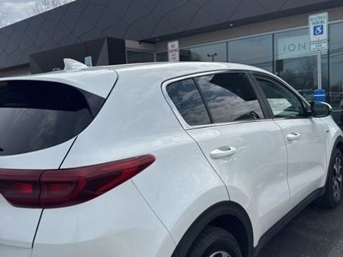 Used 2021 Kia Sportage LX w/ LX AWD Popular Package image 9