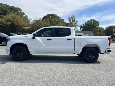 New 2026 Chevrolet Silverado 1500 Custom image 17