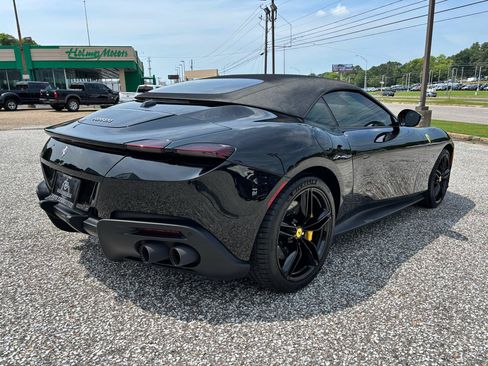 Used 2025 Ferrari Roma Spider RWD image 24