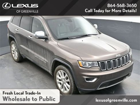 Used 2017 Jeep Grand Cherokee Limited image 18