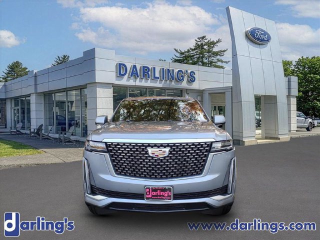 Used 2023 Cadillac Escalade Premium Luxury w/ Performance Package AWD/4WD image 2