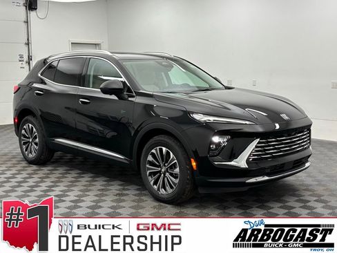 New 2025 Buick Envision Preferred image 1