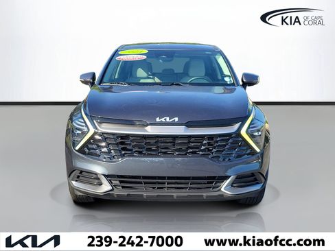 Certified 2024 Kia Sportage EX FWD image 2
