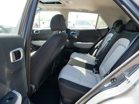 New 2026 Hyundai Venue SEL FWD image 6