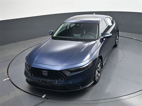 Used 2023 Honda Accord EX image 23