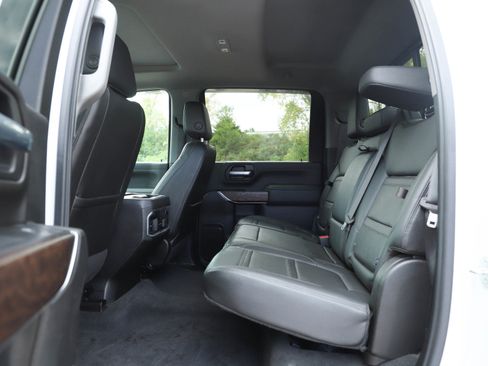 Used 2020 GMC Sierra 3500 Denali w/ Denali Ultimate Package AWD/4WD image 16
