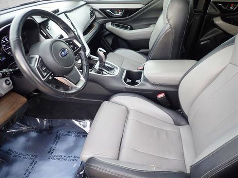 Used 2022 Subaru Outback Limited image 11