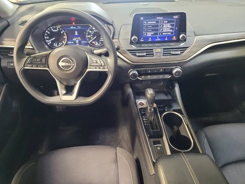 Used 2023 Nissan Altima 2.5 SV AWD/4WD image 22