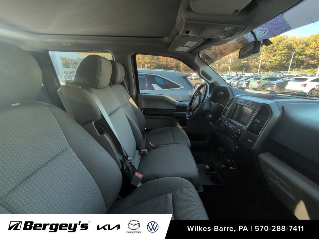 Used 2018 Ford F150 XLT w/ Equipment Group 302A Luxury AWD/4WD image 5