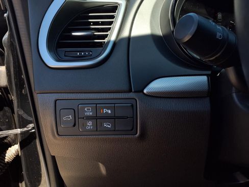 Used 2022 MAZDA CX-9 Signature image 13