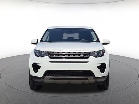 Used 2017 Land Rover Discovery Sport SE AWD/4WD image 2