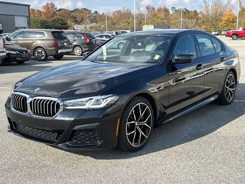 Used 2023 BMW 530i w/ M Sport Package image 7