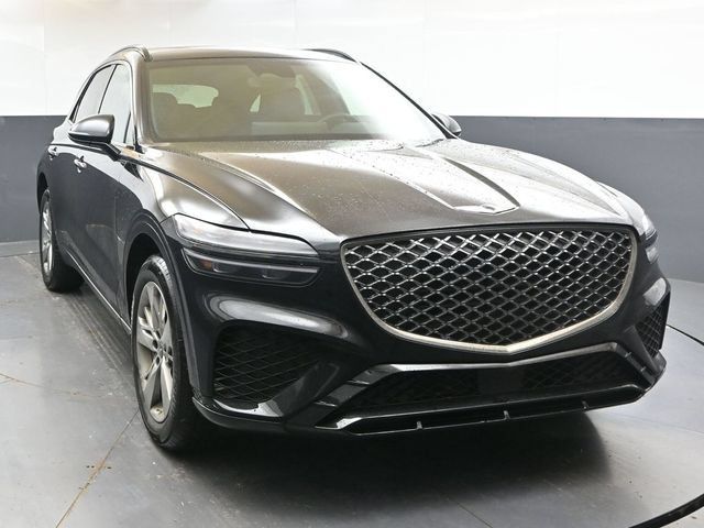 Used 2025 Genesis GV70 3.5T Sport AWD/4WD image 8